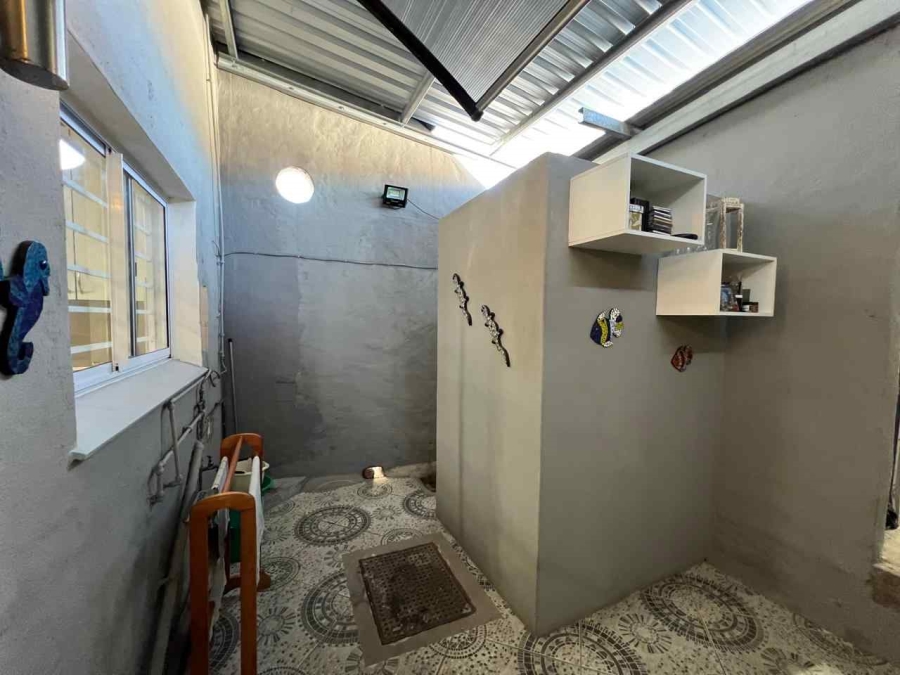 3 Bedroom Property for Sale in Cambridge West Eastern Cape
